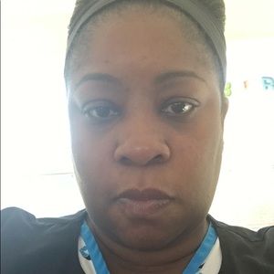 Meet your Posher, Rayne